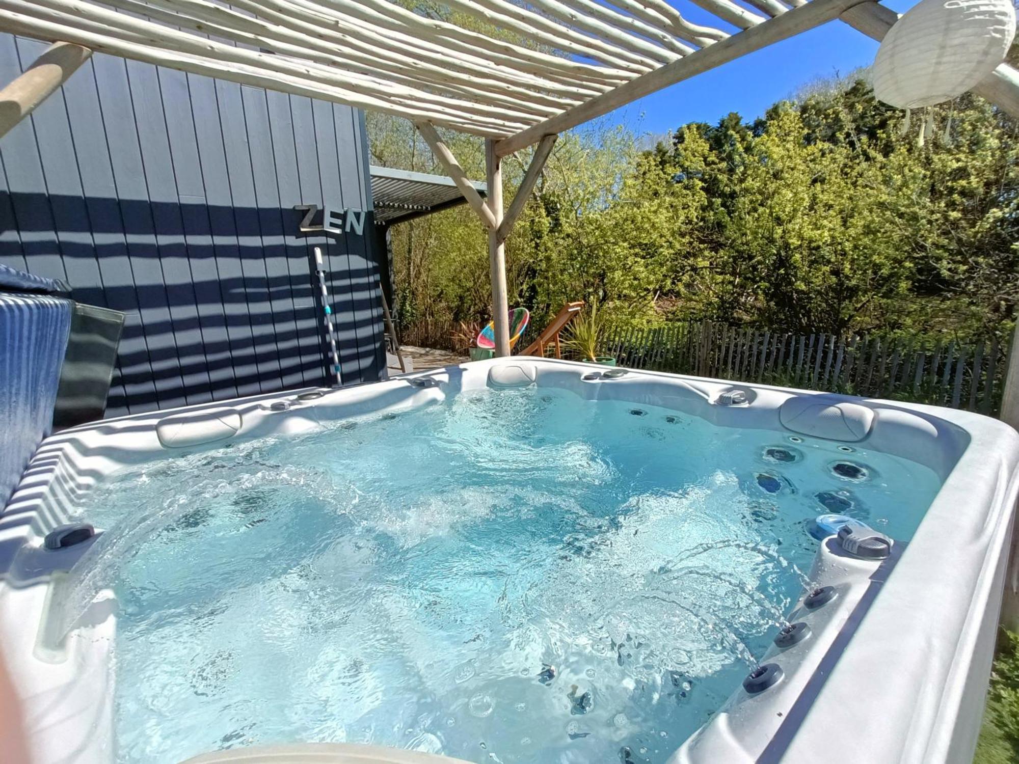 Apb Spa Locations Avec Jacuzzi Privatif Saint-Jean-de-Monts Luaran gambar