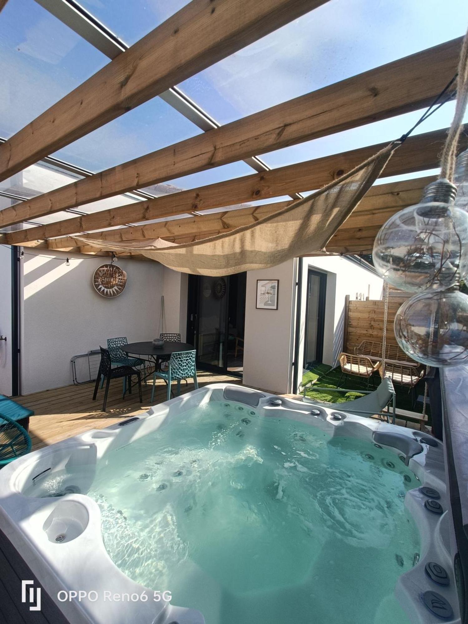 Apb Spa Locations Avec Jacuzzi Privatif Saint-Jean-de-Monts Luaran gambar